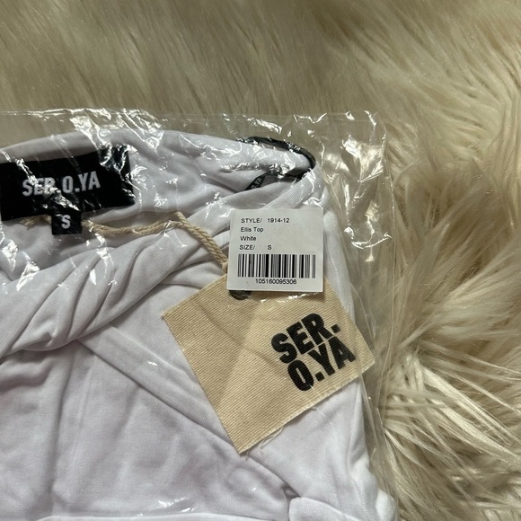 SER.O.YA Ellis Top In White - Picture 4 of 6